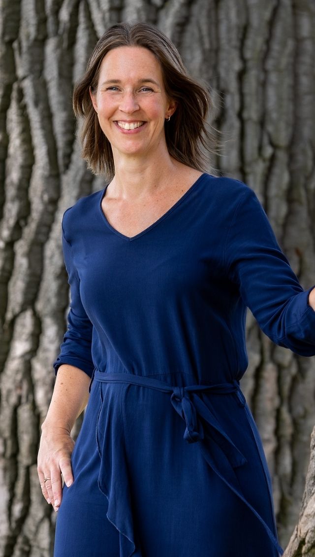 Suzanne Thiessen Home Over Mij